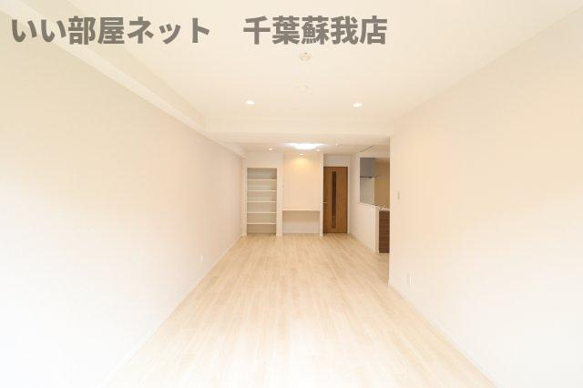 ＰＬＥＮＤＹ千葉みなとの居間・リビング|ゆったり過ごせる居間です