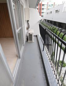 赤坂檜町レジデンスのバルコニー|※別部屋参照