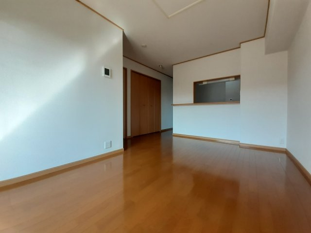 メゾンプラースⅡの居間・リビング