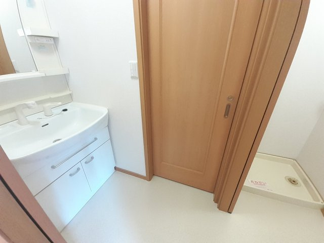 メゾンプラースⅡの洗面所