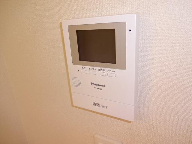 クローバーダイヤの内装|カメラ付インターホン