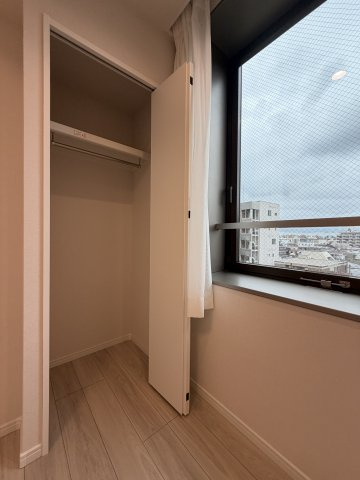 中野区本町３丁目の中古マンションの収納|クローゼット
