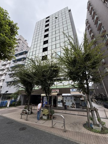 中野区本町３丁目の中古マンションの外観