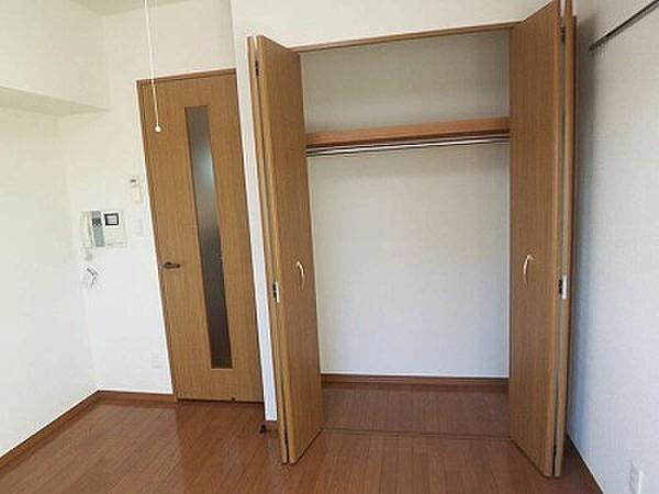 ステージファースト白山の収納|フローリング　※別室参考写真です。