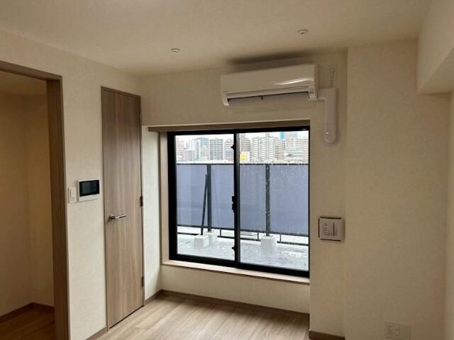 ルーブル中板橋六番館の居間・リビング