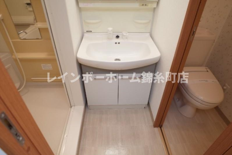 レキシントンの独立洗面台