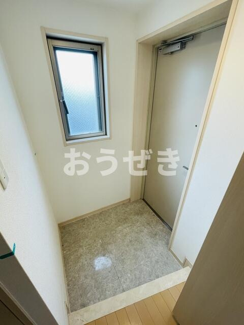 ニューシティアパートメンツ南千住の玄関