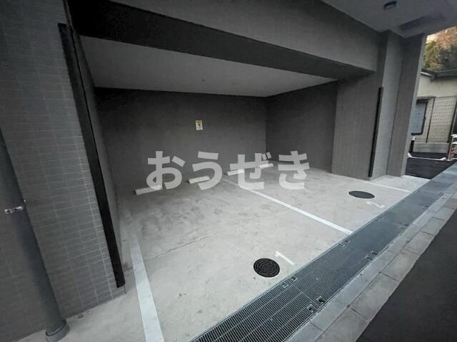 ＧＥＮＯＶＩＡ綾瀬Ⅱの駐車場