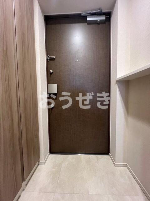 ＧＥＮＯＶＩＡ綾瀬Ⅱの玄関