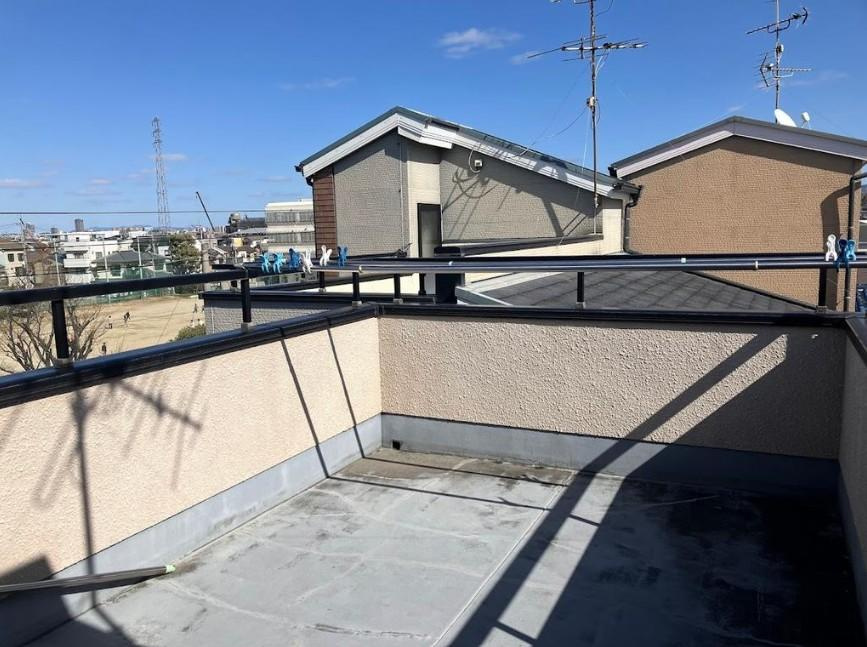 藤田町1丁目　中古一戸建てのバルコニー|■物件内覧・資金計画相談・住宅ローン相談、リフォーム相談、お問合せ受付中■
※当日・翌日のご内覧、ご相談はお電話でのお問合せがスムーズです！