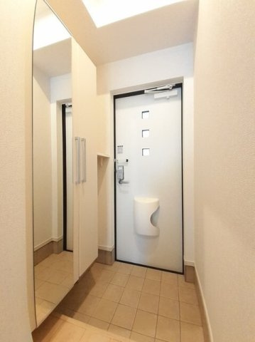 ベルタローザの玄関
