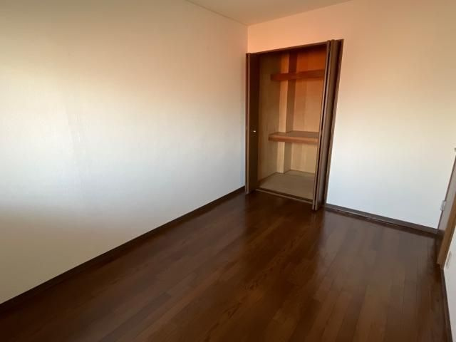 クレストール中里の寝室