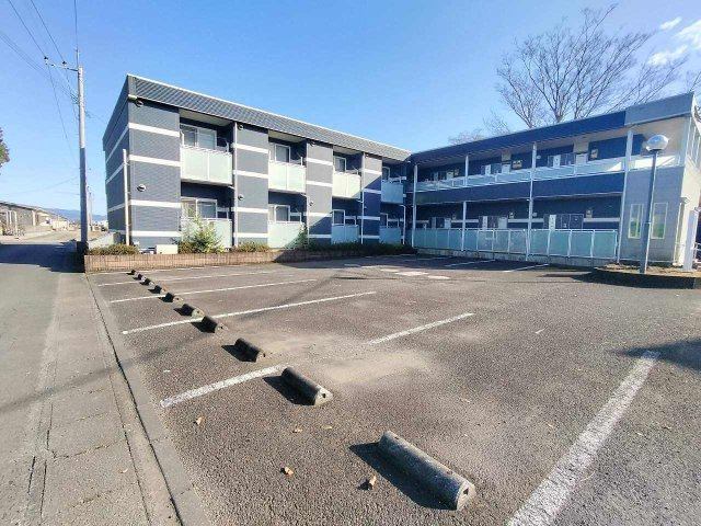 レオネクスト都原の外観