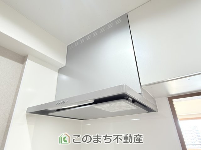 STパールハイツのキッチン|お料理の匂いもスッキリ♪シンプルデザインで掃除も簡単‼