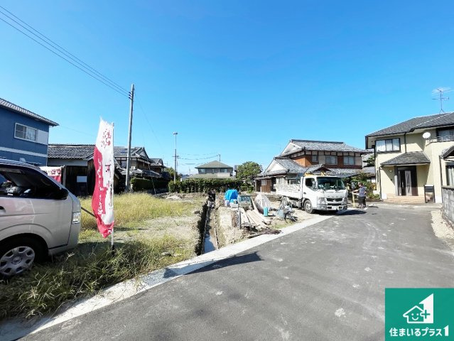 守山市小島町　第6期　新築一戸建ての外観|周辺は落ち着いた街並みの住宅地！子育てがしやすい住環境です！まだ未完成ですが、現地でしかわからない事もございます。是非一度ご覧ください。
