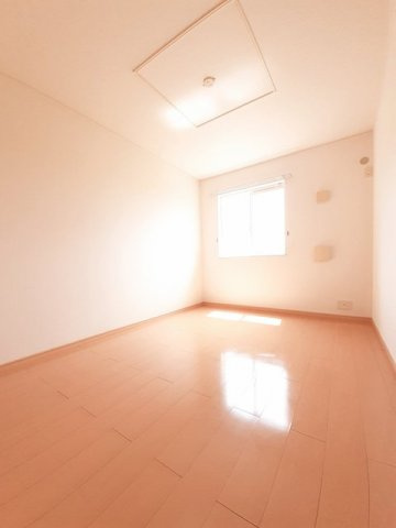 向日葵　Ａの内装