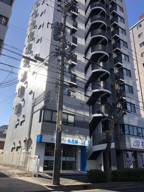 ＨＰ植田南ビルの外観