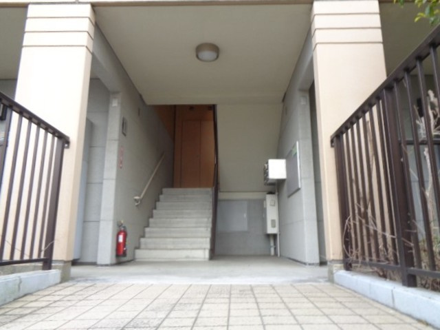 パルメゾンつきみ野のエントランス|建物入口　※現況優先