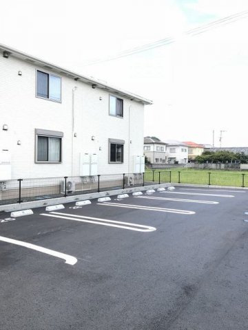 アンドーレ上新田　Ｂの駐車場|駐車場があります
