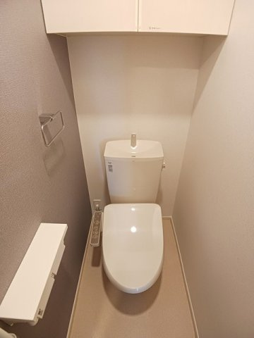 オリーブ坂本　Ｃのトイレ|コンパクトで使いやすいトイレです