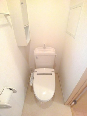 シャイン　ヒルズのトイレ|清潔感のあるトイレです