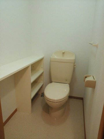 ソルトアヴェニュー　Ｂのトイレ|シンプルで使いやすいトイレです