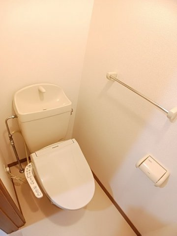 キッシングラミー　Ａのトイレ|落ち着いたトイレです