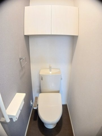 アメージング　スクエア　Ａのトイレ|コンパクトで使いやすいトイレです