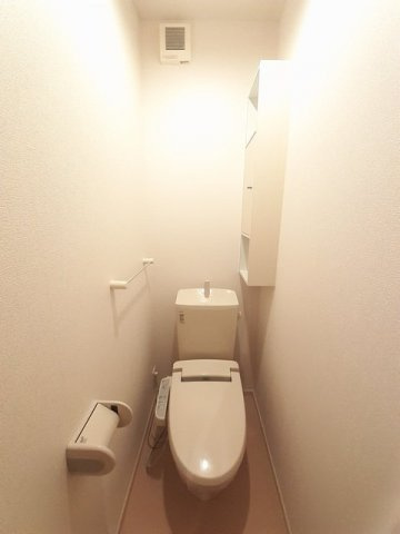 カーサ・エスベランサのトイレ|コンパクトで使いやすいトイレです