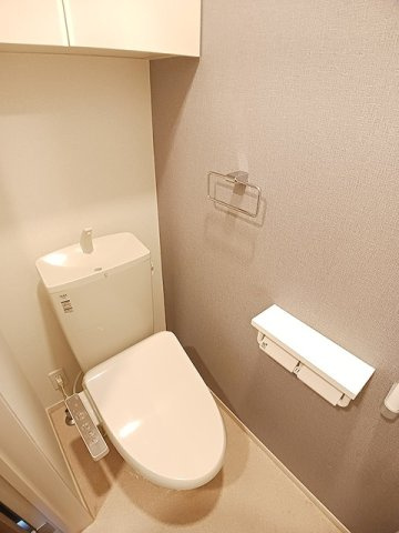 ルミエールのトイレ|ゆったりとした空間のトイレです