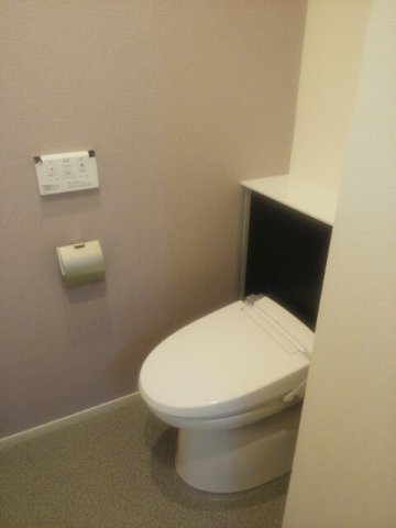 ガーデンハウスＭ　Ｂのトイレ|ゆったりとした空間のトイレです