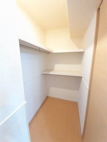 エム・シャルム善通寺Ⅰの収納|収納のためのスペースです
