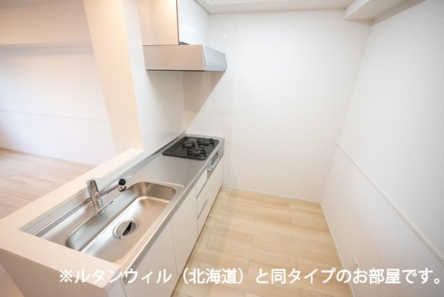 ネクサスのキッチン|コンパクトなキッチンで掃除もラクラク