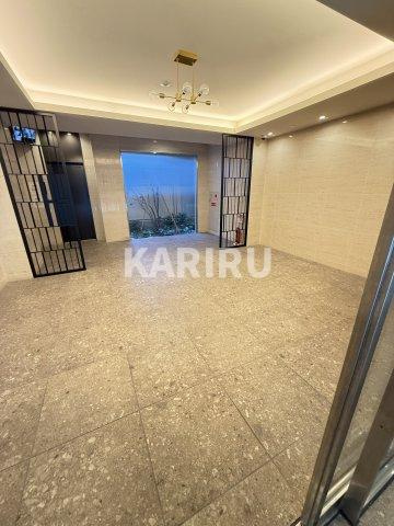 ベルンガーデン上本町のロビー