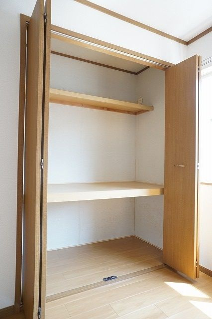 ミルトニア・ガーデンＡの収納