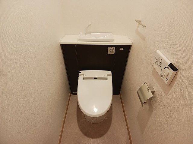 プリマヴェーラ・ルーチェのトイレ|シンプルで使いやすいトイレです