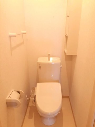 イーストサンのトイレ|シンプルで使いやすいトイレです