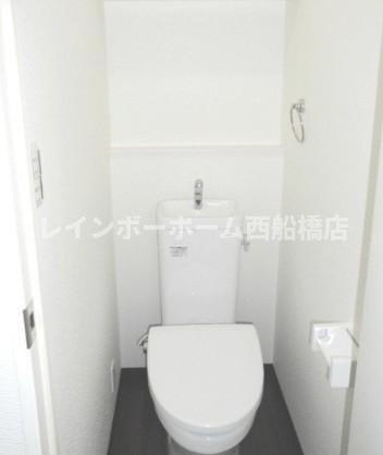 アテナ宮本のトイレ|反転タイプです。