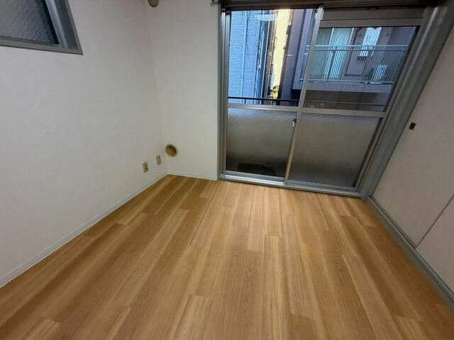 スカイコート後楽園の居間・リビング