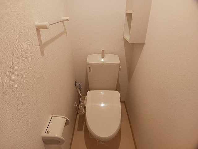 ココア　ナガヤマのトイレ|トイレです