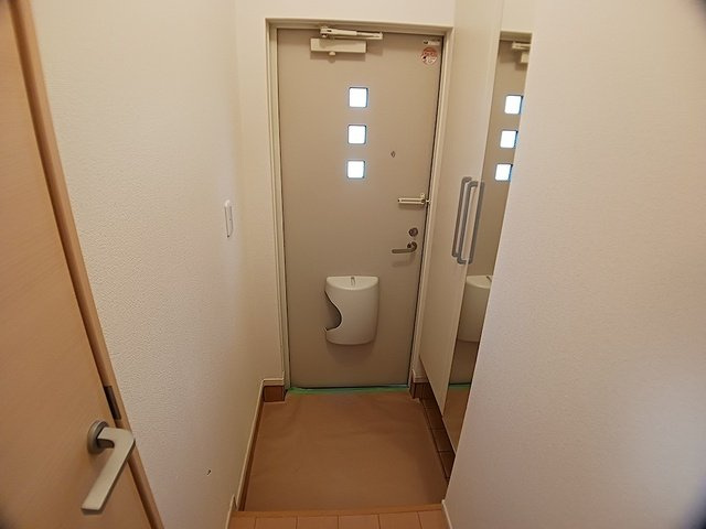 カーサ・ヴェルデの玄関|落ち着いた玄関です