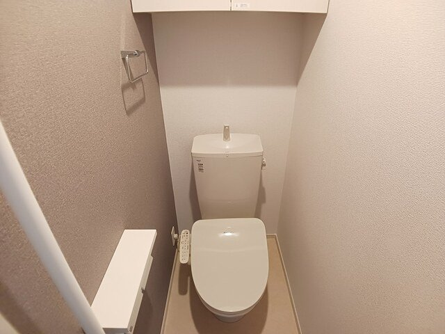 ブルー　アステールのトイレ|コンパクトで使いやすいトイレです