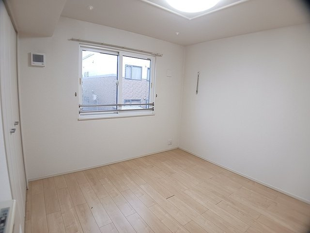 アクティフの内装|内装は落ち着いています