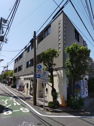 ハイライフ五岳の外観