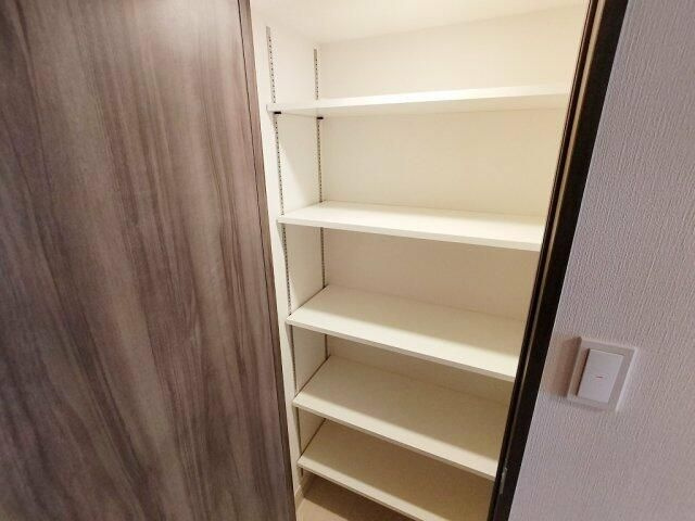 ＡＺＥＳＴ関内の収納