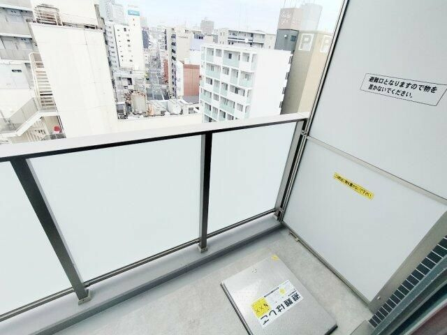 ＡＺＥＳＴ関内のバルコニー