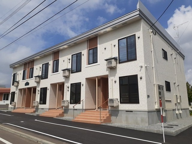 シャインハイツ　モア