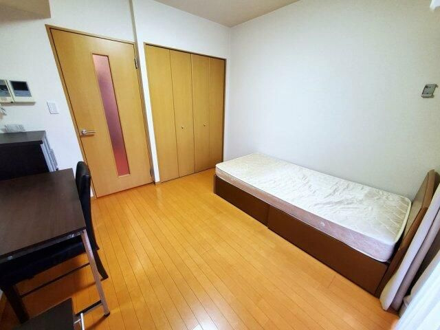 スカイコートヴィーダ五反田ＷＥＳＴの寝室