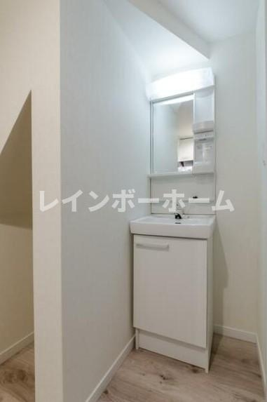 セナリオフォルムゴタンノの独立洗面台