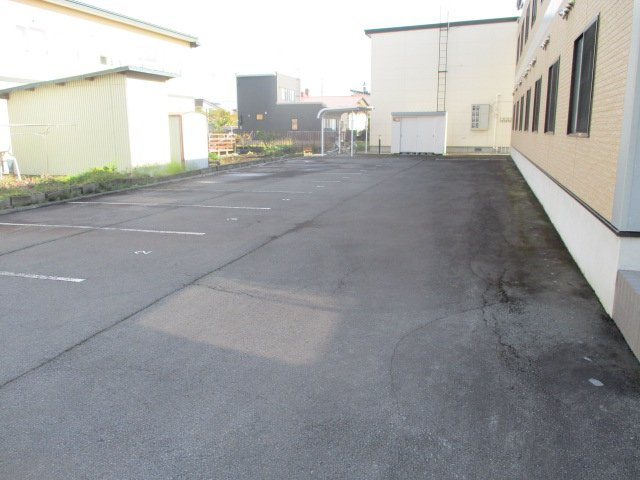 レオパレスエカリミアのその他